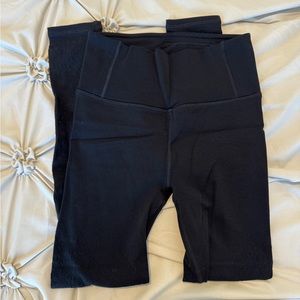 Black Lululemon Leggings with side details